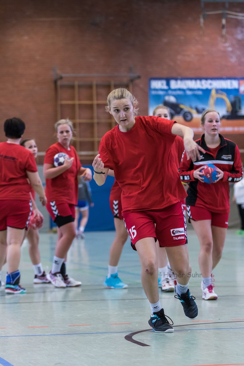 Bild 116 - Frauen Barmstedter TS - Buedelsdorfer TSV : Ergebnis: 26:12